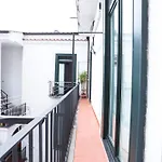 Guesthost - Lungomare Centro Salerno